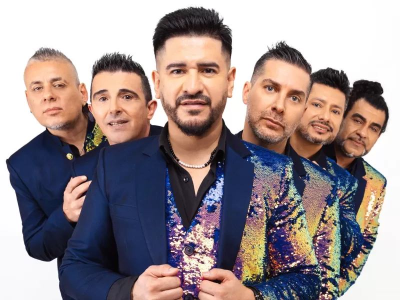 &iexcl;R&aacute;faga inicia su gira mundial!