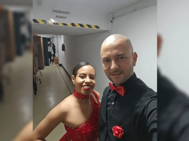 Del miedo a mostrar la cabeza a cambiar vidas: la historia de Dany Noreña, el artista que también restaura autoestima