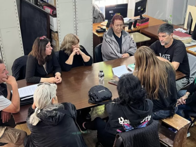 Se volvió a reunir la Comisión de Seguimiento de Mar del Plata para la aplicación de la "Tenencia Responsable de Mascotas"