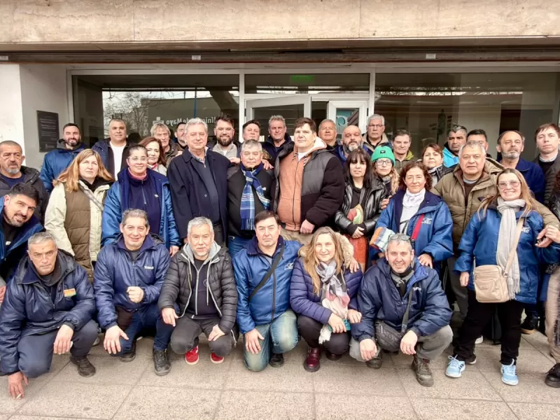 Los gremios le torcieron el brazo a Toledo: la empresa pagar&aacute; el 60 por ciento que todav&iacute;a deb&iacute;a de los salarios