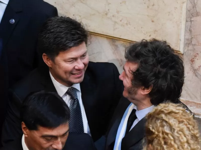 Investigación penal y civil contra el correntino Lisandro Almirón por estafa y falsificación de documentos