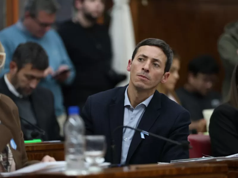 Ariel Bordaisco exigi&oacute; la presencia de Homero Giles en la ciudad por los problemas de IOMA