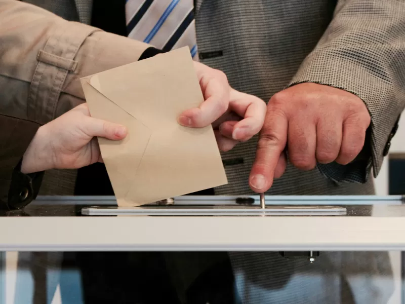 La IA se ha utilizado en un tercio de los procesos electorales de este año
