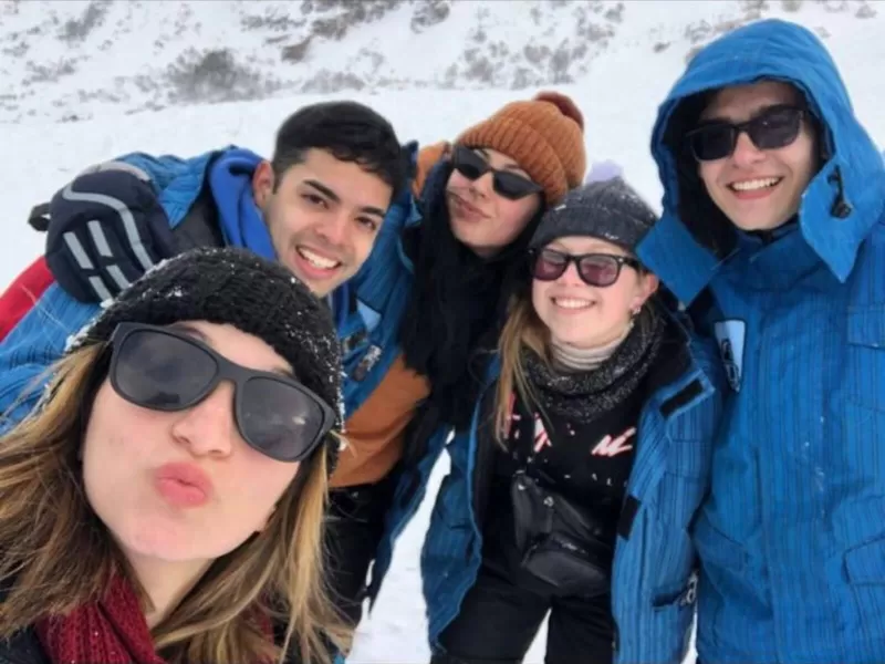 Jungle Travel: grupos de egresados de la provincia de Buenos Aires rumbo a Bariloche en octubre