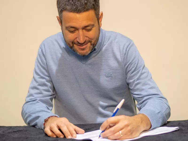 Genoa Sweaters celebra medio siglo de historia con la visita del concejal marplatense Ricardo Liceaga Viñas
