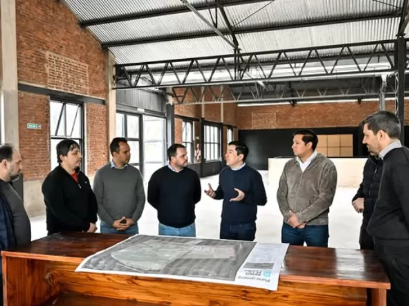 Nardini recibi&oacute; a dirigentes de Catamarca y comparti&oacute; la experiencia de gesti&oacute;n de Malvinas Argentinas