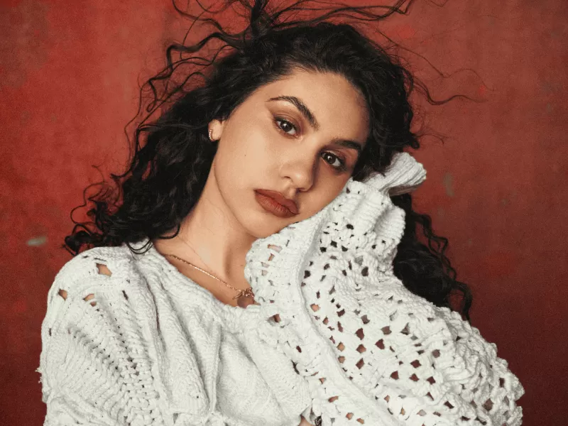 ¡Alessia Cara en el país!