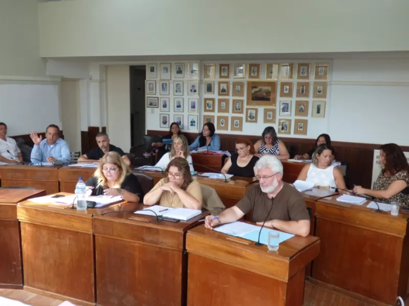 El desembarco de otro concejal sacude a Mar Chiquita y reactiva cr&iacute;ticas por los acuerdos atribuidos a UAM
