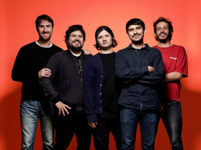 Él mató a un Policía Motorizado celebra 20 años de su disco debut en el Estadio Atenas