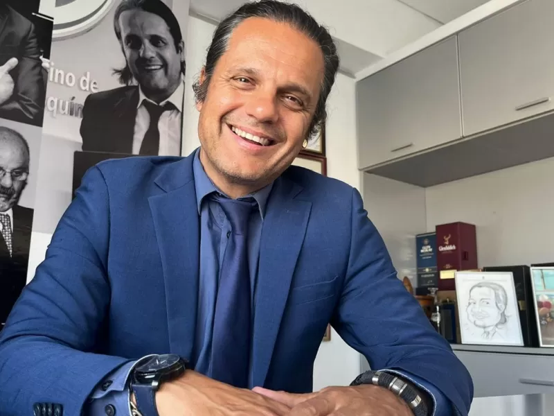 Marcelo Peretta apunt&oacute; contra Kreplak por falta de insumos y ahora suma cr&iacute;ticas por sanciones a m&eacute;dicos