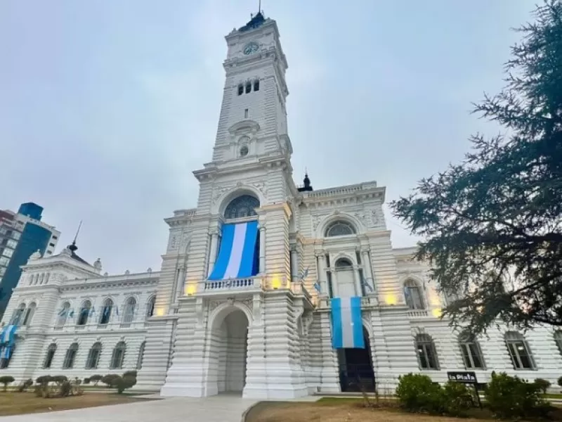 Reclaman respuestas en La Plata tras denunciar presuntas irregularidades dentro de un instituto cerrado