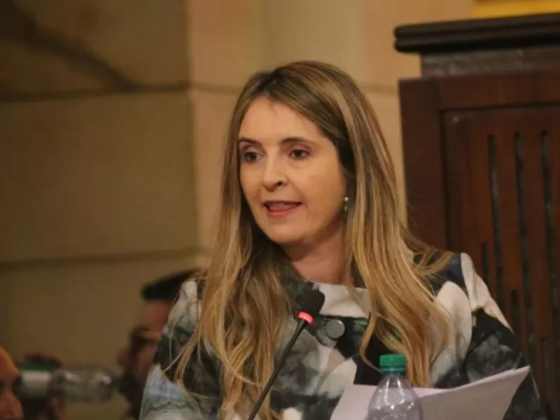 Paloma Valencia se perfila como la ganadora y podr&iacute;a convertirse en la primera Presidenta del pa&iacute;s