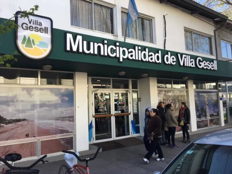 En medio de reclamos salariales, Villa Gesell suma otra crisis por el manejo de partidas p&uacute;blicas