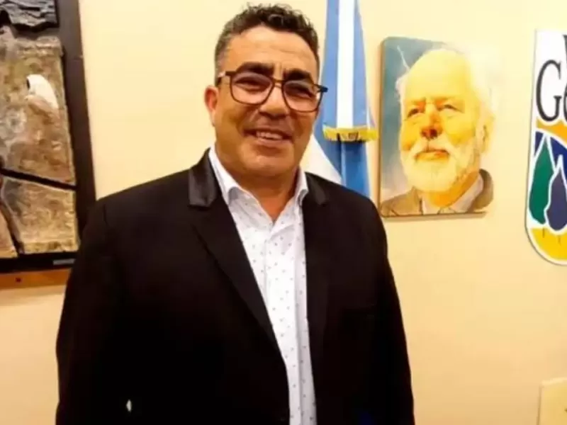 El concejal Luis Vivas explic&oacute; por qu&eacute; no acompa&ntilde;&oacute; el rechazo de la oferta del transporte en Villa Gesell