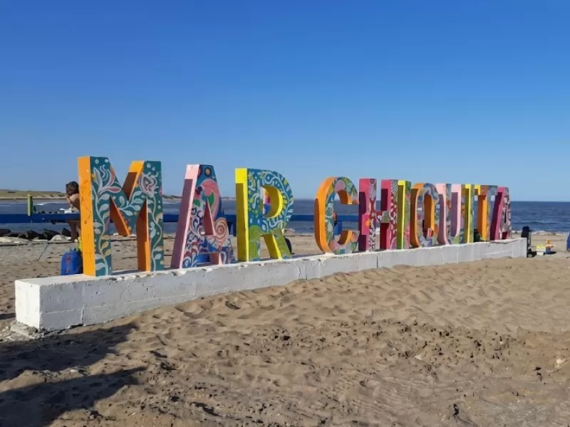 Mar Chiquita suma cr&iacute;ticas por el rol pol&iacute;tico del entorno del intendente y la exposici&oacute;n institucional
