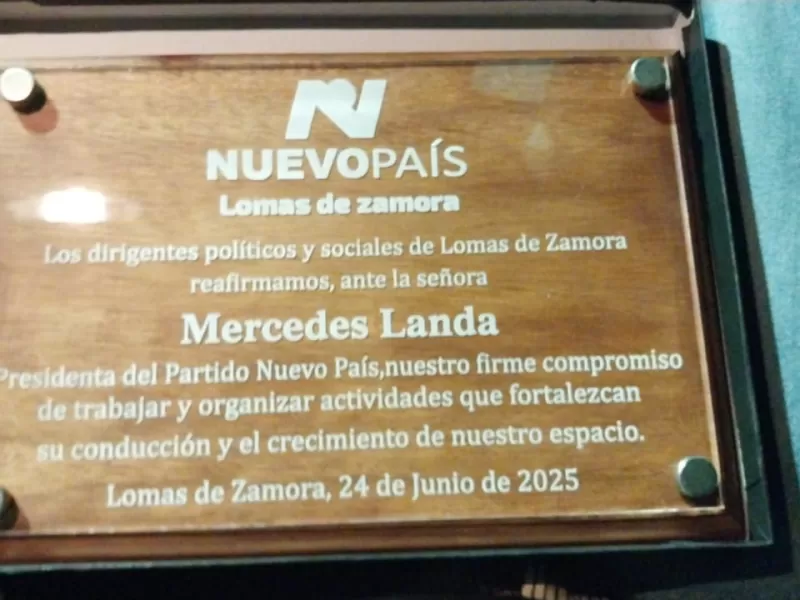 La candidata a diputada Mercedes Landa recorrió varios municipios bonaerenses