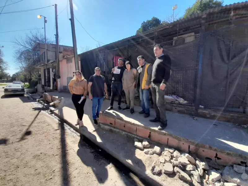 El santafesino Walter Eiguren recorrió barrios de Entre Ríos y prometió presencia territorial