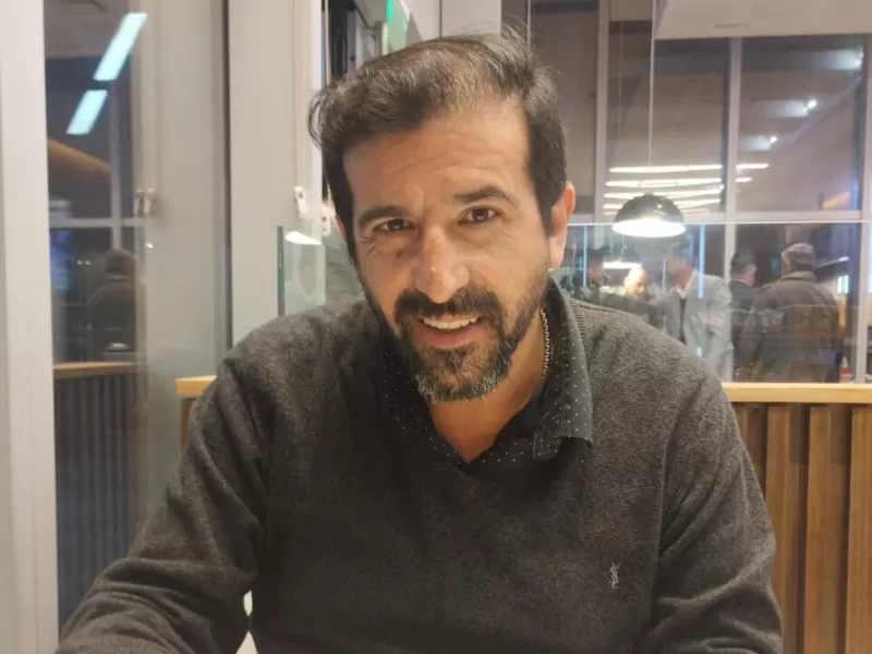 El ex candidato de Milei en Mar Chiquita cargó contra el colectivo LGBT para frenar la pintada multicolor en una plaza infantil