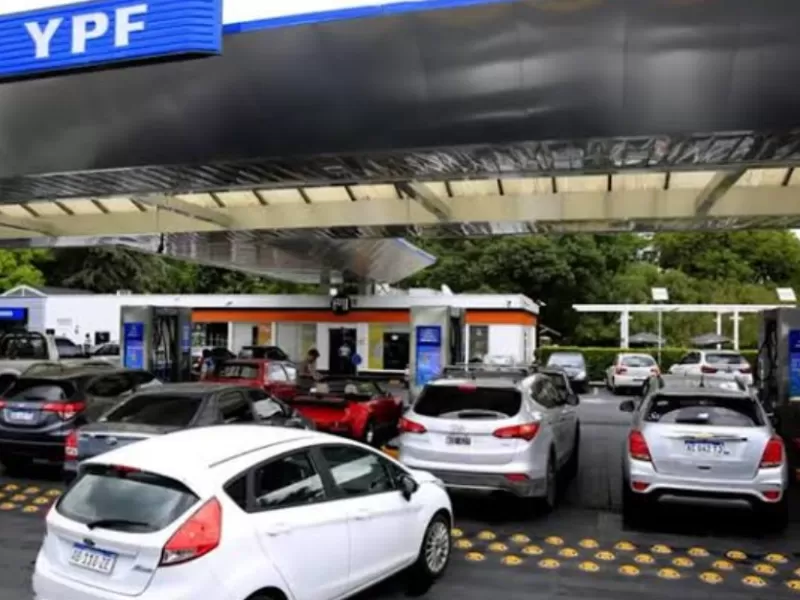 Buenos Aires padece surtidores vac&iacute;os por una dirigencia que administra la escasez en lugar de resolverla