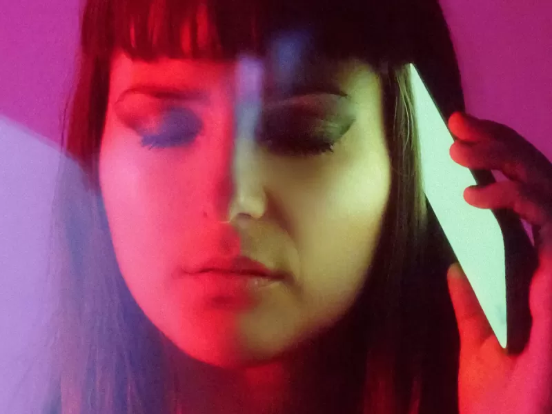 Mariana Paraway lanzó "El cuervo"
