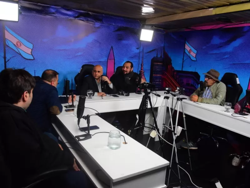 Mercedes reuni&oacute; a referentes clave que plantearon un nuevo esquema de pensamiento frente a la crisis nacional