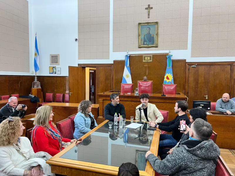 El HCD destacó la trayectoria del joven músico local Nahuel Santos