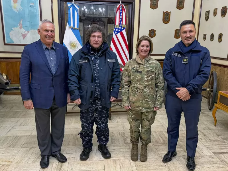 Milei anuncia una "base naval conjunta" con Estados Unidos en la Patagonia
