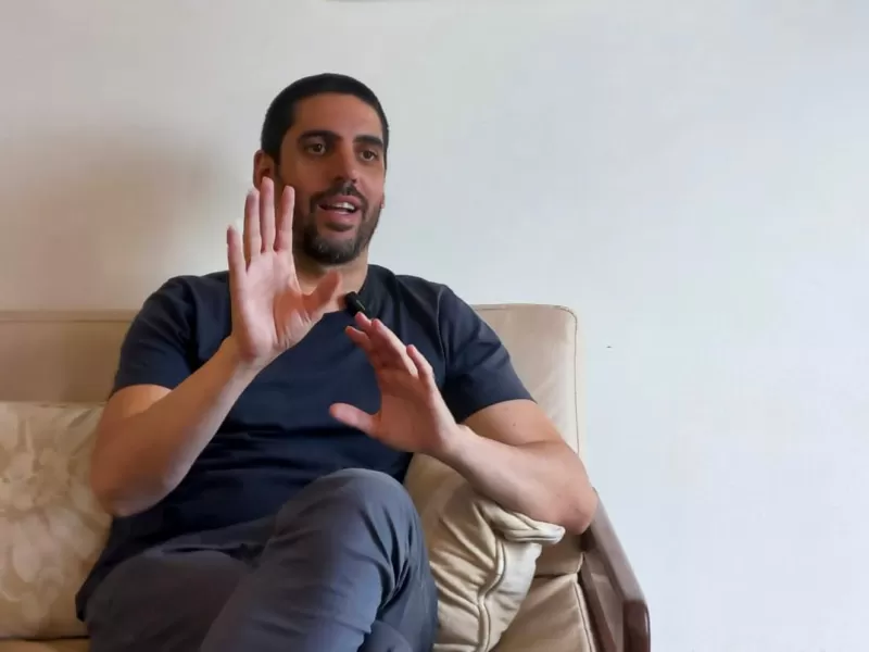 Cuando el mile&iacute;smo cruje: Casielles rompe con LLA y mira a Dante Gebel como alternativa presidencial