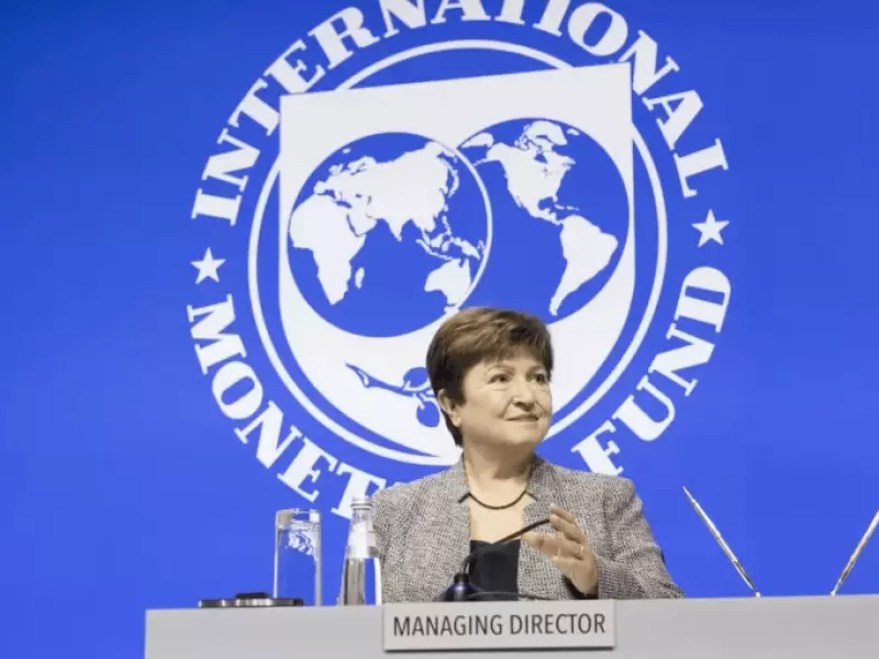 El FMI empeoró su pronóstico para el país: "La recesión podría prolongarse más con penurias y tensiones sociales"