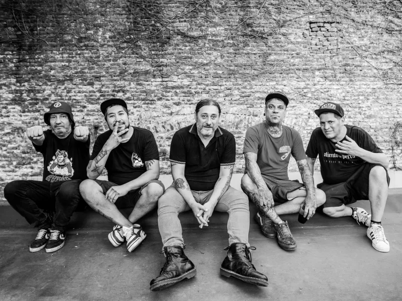 2 Minutos estará en La Plata