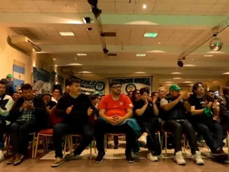 La oposición marplatense de UPSRA pone toda la militancia trabajadora detrás de la línea de Julio Gutiérrez