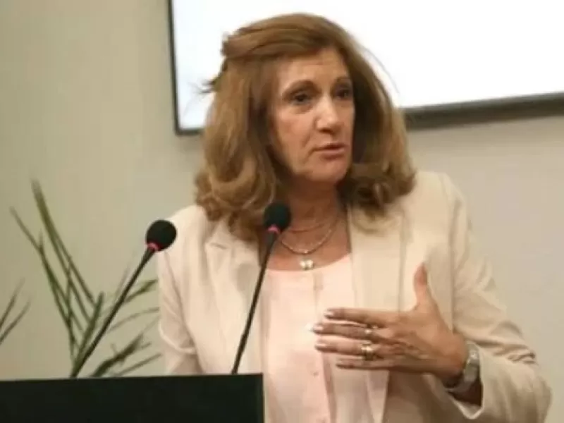 La reorganizaci&oacute;n del transporte en Entre R&iacute;os gener&oacute; su primera marcha de trabajadores despedidos