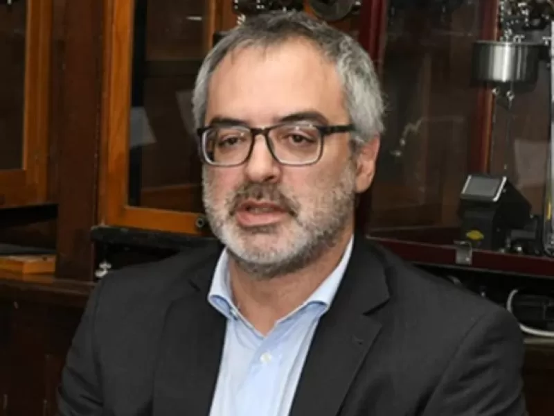 El expediente por terrenos en disputa suma cr&iacute;ticas a Ernesto Kreplak por no resolver un punto clave del conflicto