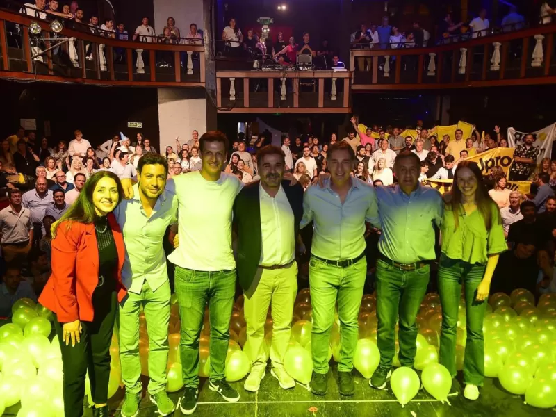 El PRO bonaerense reunió a su tropa en La Plata y llamó a "salir a la calle a defender el cambio"