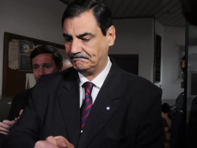 En pleno Jury, Alfredo L&oacute;pez dio marcha atr&aacute;s y pretende seguir como juez