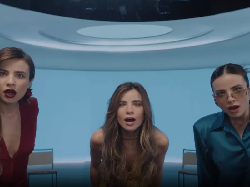 Giulia Be lanza su nuevo single en espa&ntilde;ol "Bye bye bah&iacute;a"