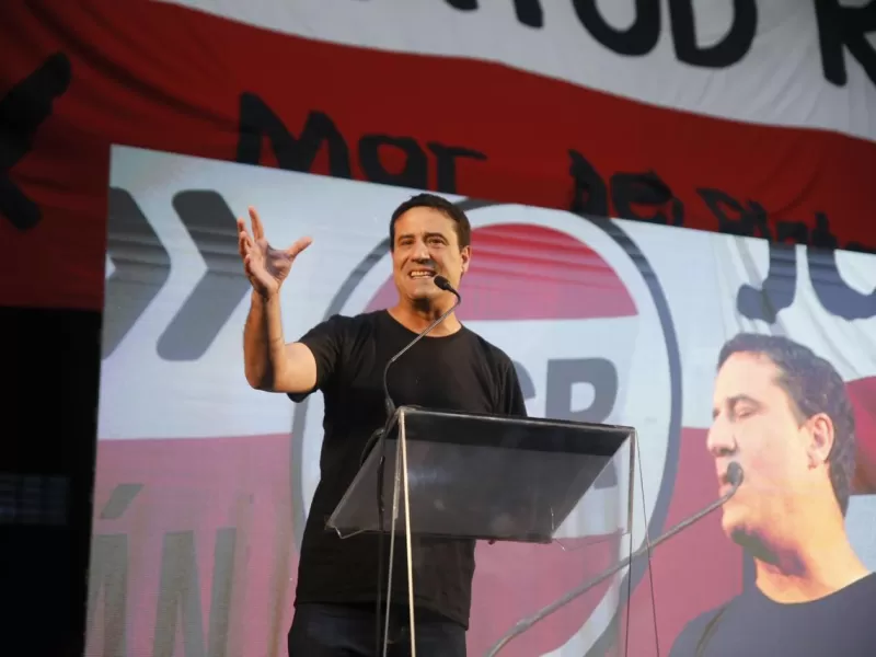 Abad denuncia la "burla electoral" de las candidaturas testimoniales y deja un dardo velado para Montenegro