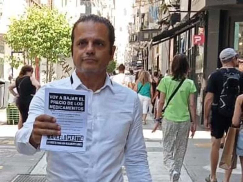 El dirigente porteño Marcelo Peretta reclama ante el PAMI por el costo de los medicamentos