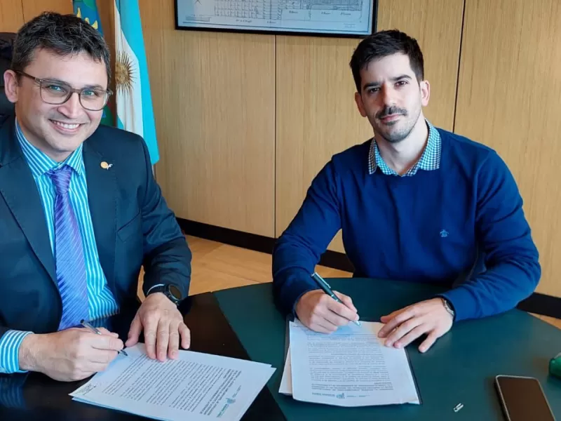 Mar del Plata y la región digitalizaron más de 10 mil planos históricos en 7 años y se renueva el convenio