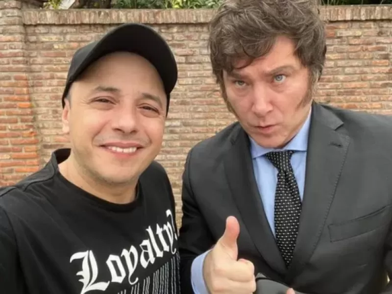 El Dipy fue sobrese&iacute;do y apunta a M&iacute;a Moroso por impulsar una denuncia falsa en medio de la interna libertaria