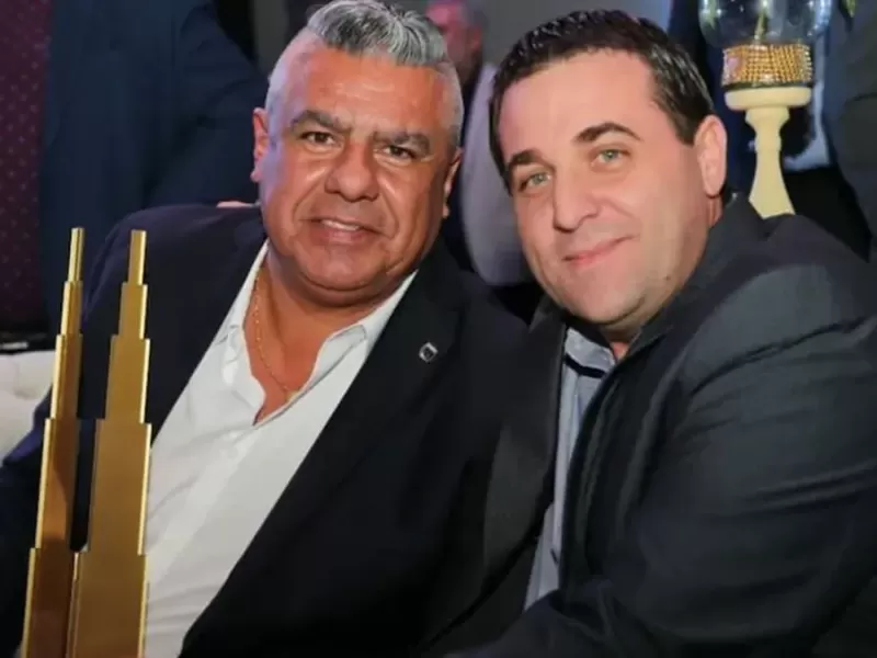 &iquest;Mafia enquistada en la AFA? Denuncian millonarios fondos y piden investigar a Tapia y Toviggino