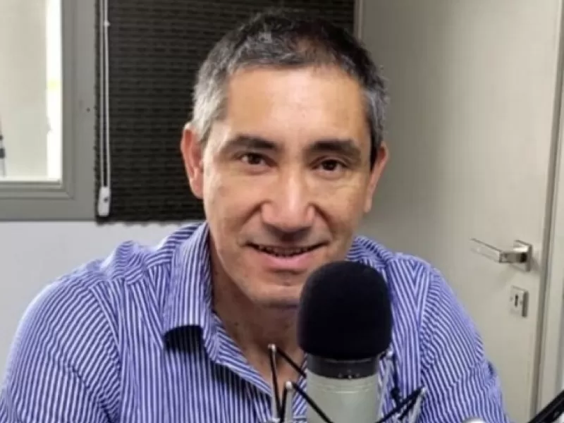 Coronel Su&aacute;rez admite complicaciones para terminar obras que promet&iacute;an mejorar agua y accesos barriales