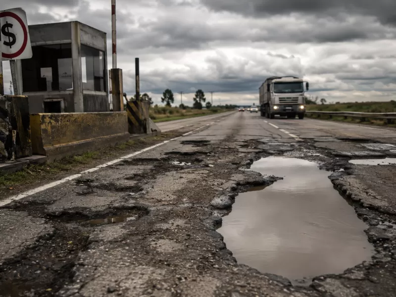 Usuarios viales bonaerenses lanzan una dura proclama contra los peajes y el estado de las rutas