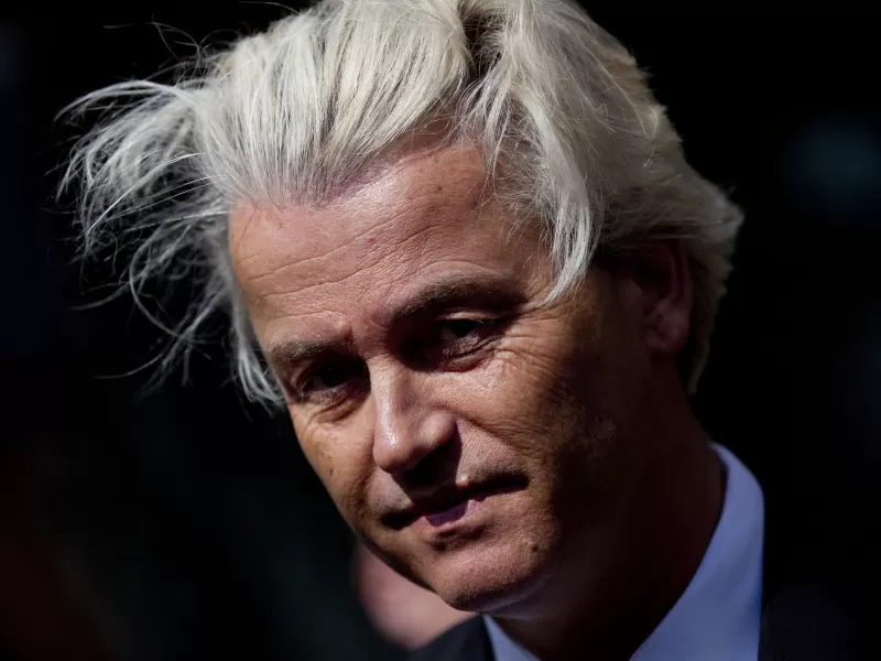 Dimitió el primer ministro de Países Bajos tras la salida del nacionalista Geert Wilders