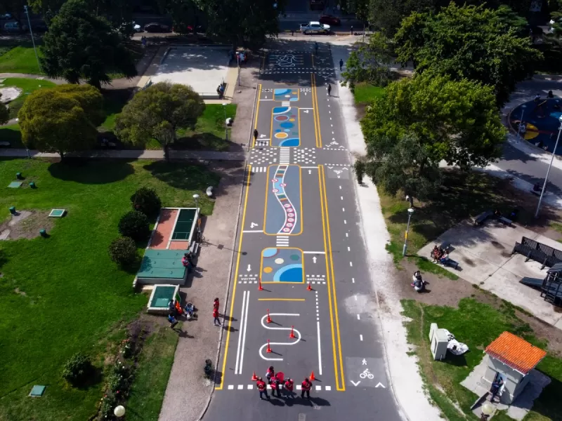 Plaza Mitre: nuevos espacios para el deporte, recreación y educación vial en Mar del Plata