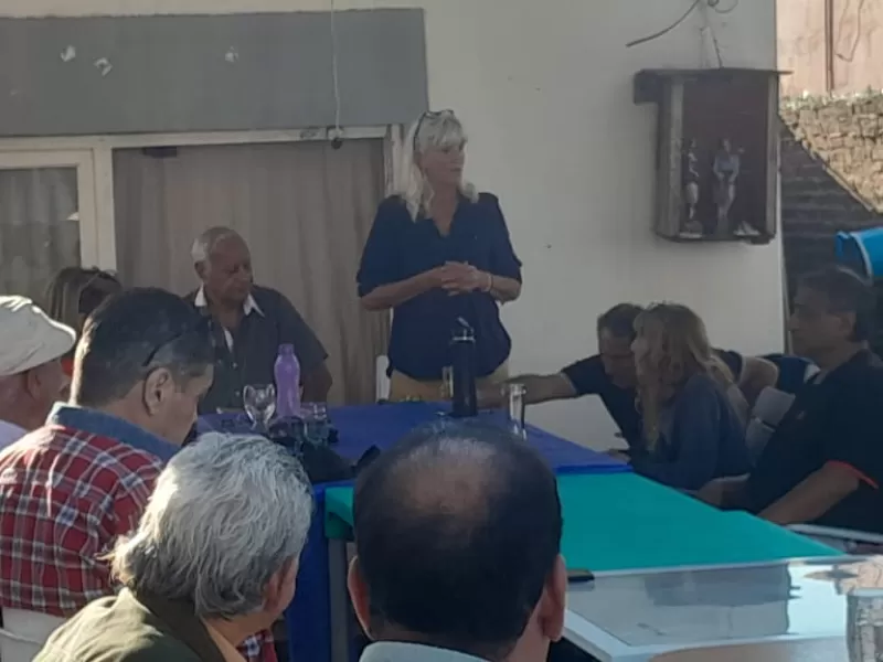 Mercedes Landa impulsa diálogo y consenso en Malvinas Argentinas de cara a su candidatura