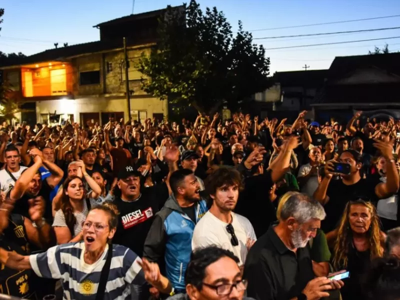 Con solo 5 mil votantes, las internas del PJ local expusieron la debilidad del partido