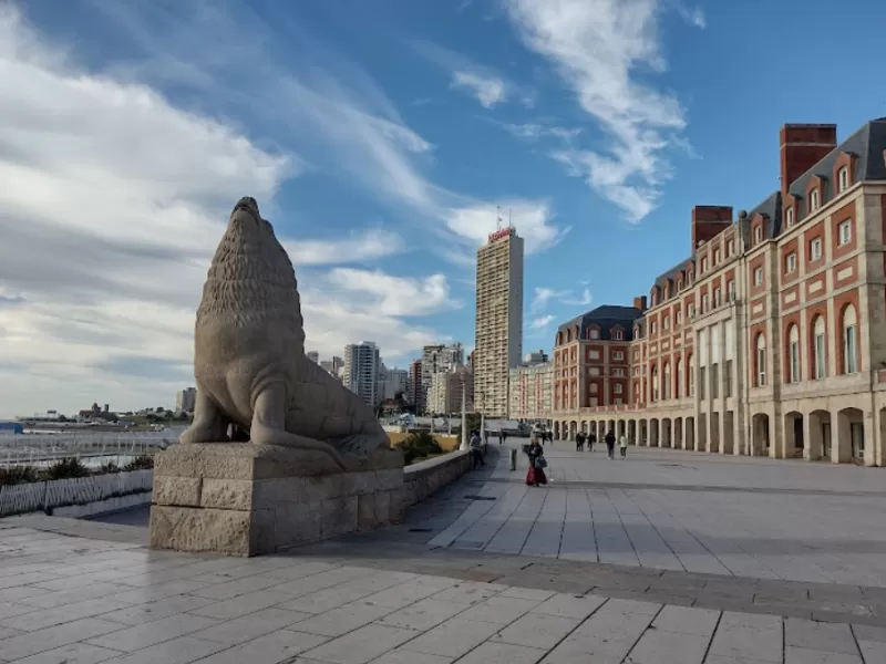 La ciudad ser&aacute; sede de las Jornadas de Intereses Mar&iacute;timos Argentinos y la Fundaci&oacute;n La Roca acompa&ntilde;ar&aacute; el encuentro