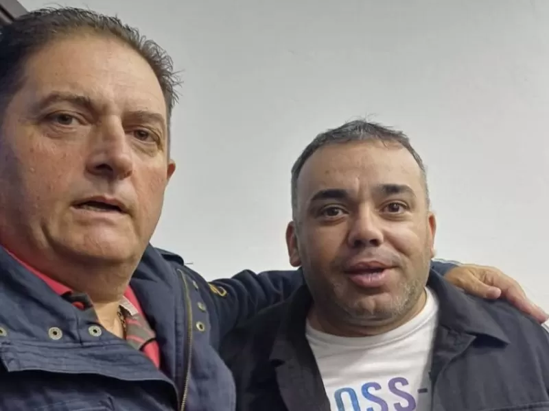 Ensenada se convierte en epicentro de una interna libertaria con escraches y pases de factura