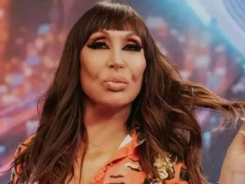 Moria Casán pidió a los medios no difundir imágenes suyas utilizando bastón en público